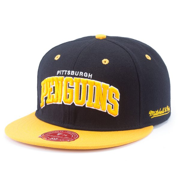 Кепка MITCHELL&NESS NHL CLASSIC ARCH FITTED SNAPBACK (Pitsburg)