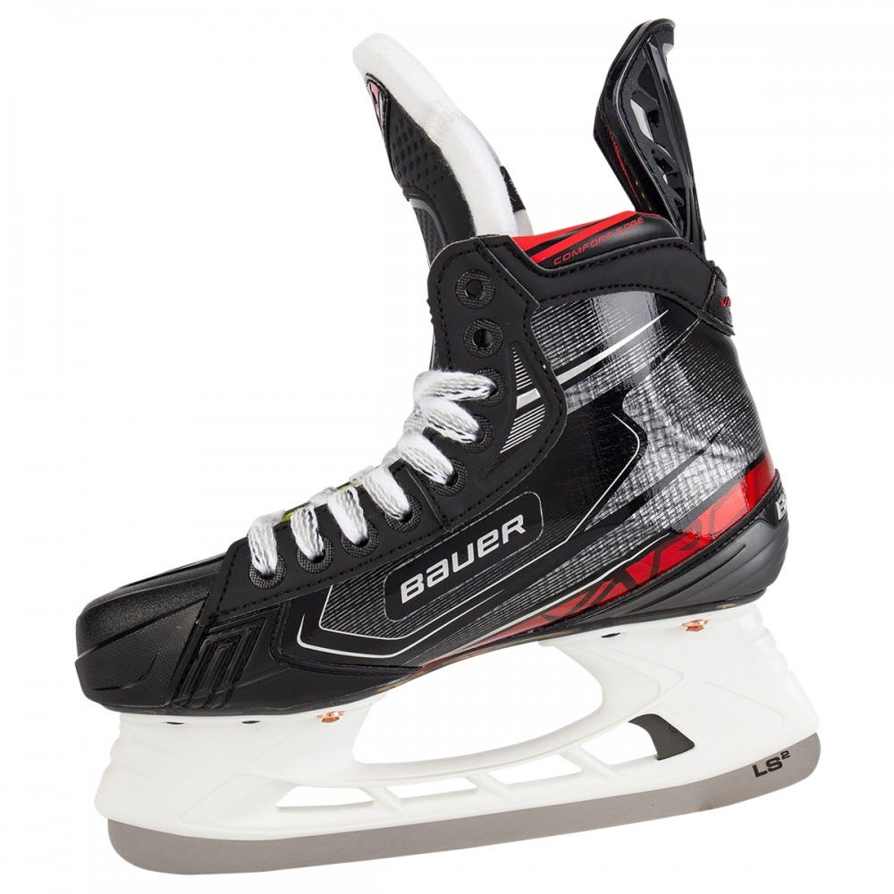 Коньки bauer vapor. Bauer Vapor 2.5 коньки. Коньки Бауэр Вапор х 30 х термоформовка. Коньки Бауэр суперфит. Размер 7d коньки Bauer на русский.